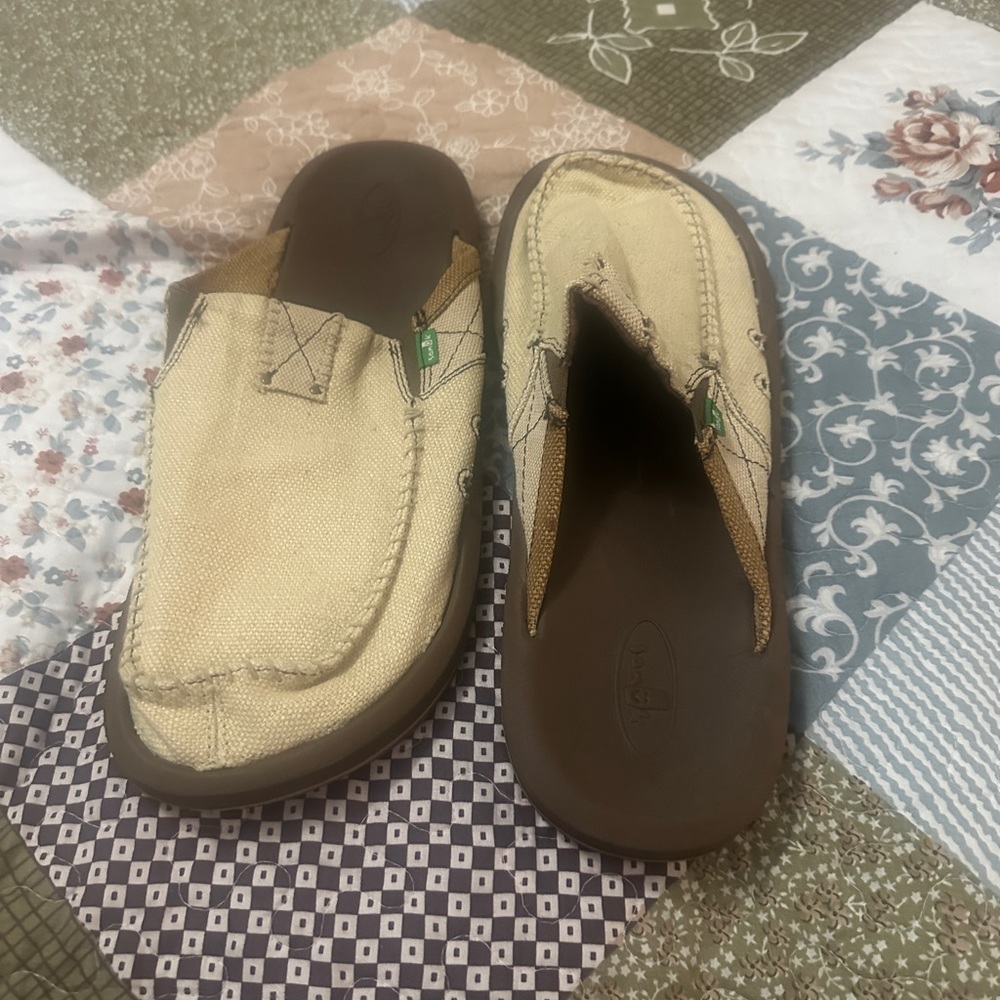 Sanuk Mens You got my back Size 13 Slip On